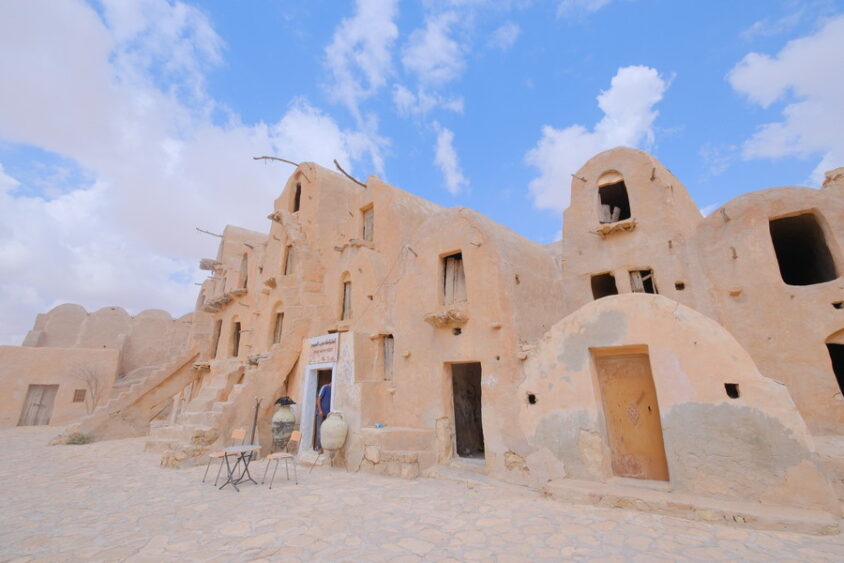 【チュニジア旅行】スターウォーズのロケ地「クサール・ウレド・スルタン（ksar Ouled Soltane）」 ひとり旅diary 